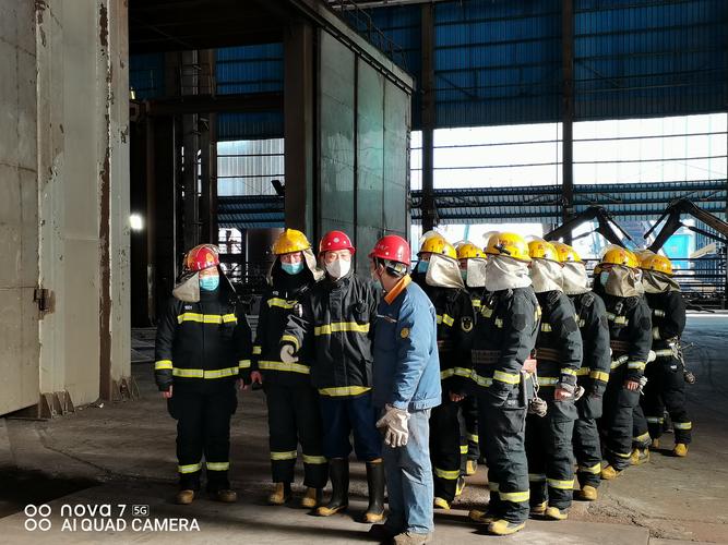 武钢有限安全保卫部消防大队到炼铁厂8#高炉进行部位熟悉